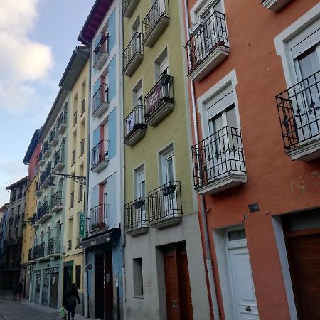 Calle Ansoleaga A 100 Mts Del Ayuntamiento Pamplona Dış mekan fotoğraf