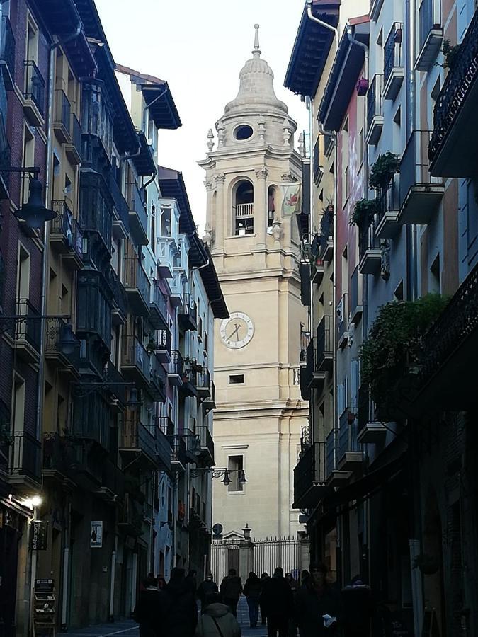 Calle Ansoleaga A 100 Mts Del Ayuntamiento Pamplona Dış mekan fotoğraf